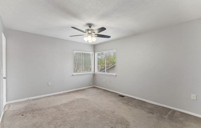 5823  Misty Gln, San Antonio, TX 78247 — photo 14