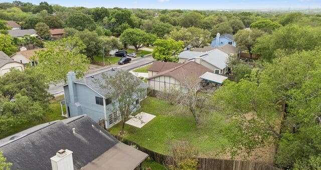 5823  Misty Gln, San Antonio, TX 78247 — photo 17