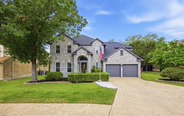 18143 Summer Knoll Dr