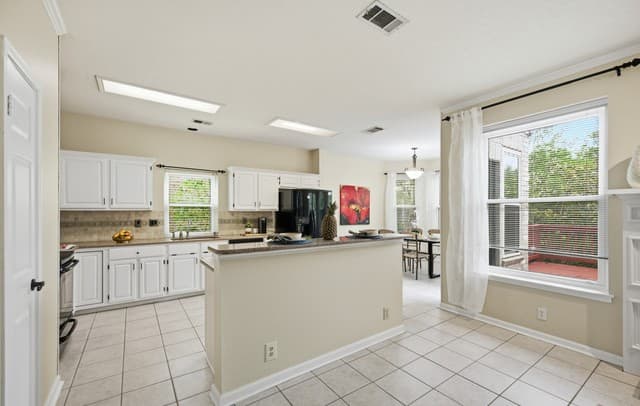 18143  Summer Knoll Dr, San Antonio, TX 78258 — photo 19