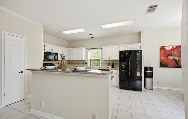 18143  Summer Knoll Dr, San Antonio, TX 78258 — photo 20