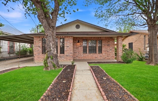 425 Sandmeyer st