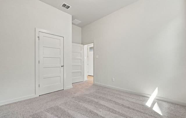 125  Travis Drive, Castroville, TX 78009 — photo 16