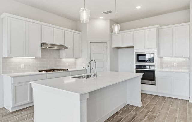 10262  Bartenheim Drive, Schertz, TX 78154 — photo 14