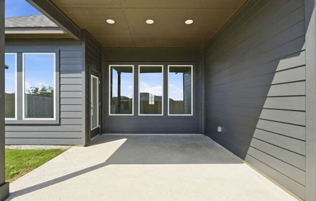 10262  Bartenheim Drive, Schertz, TX 78154 — photo 5