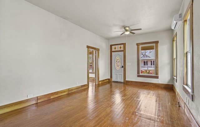 235  Cornell Ave, San Antonio, TX 78201 — photo 12