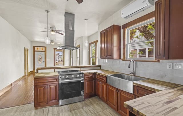 235  Cornell Ave, San Antonio, TX 78201 — photo 15