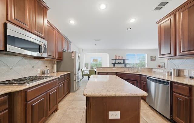 3751  Sunset Clf, San Antonio, TX 78261 — photo 11