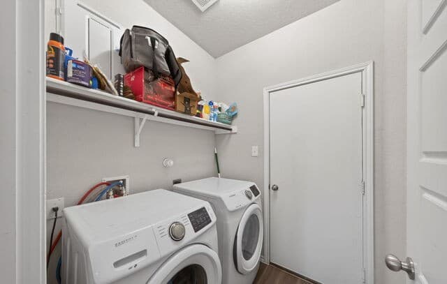5910  Frisbee Path, Converse, TX 78109 — photo 16