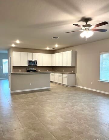 9223  Grand Western, Converse, TX 78109 — photo 3