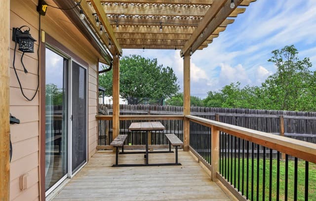 209  Gatewood Falls, Cibolo, TX 78108 — photo 15