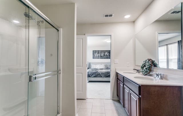 10628  Rayburn Lndg, San Antonio, TX 78252 — photo 16