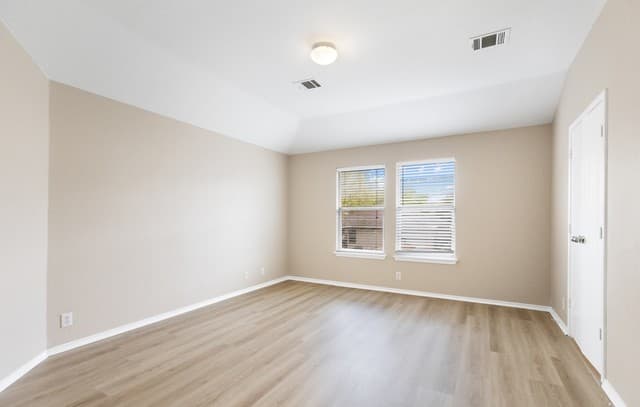 6526  Charles Field, San Antonio, TX 78238 — photo 22