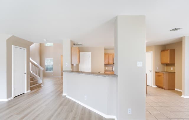 6526  Charles Field, San Antonio, TX 78238 — photo 5