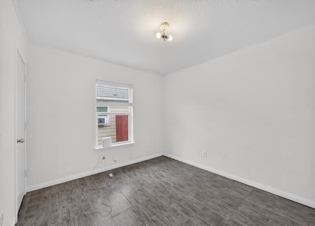 3423  Foster Meadows, San Antonio, TX 78222 — photo 23