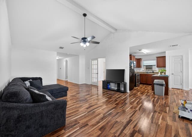 3423  Foster Meadows, San Antonio, TX 78222 — photo 4