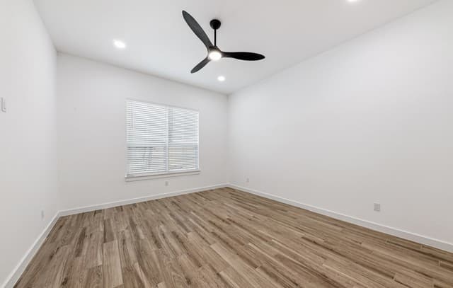 158 S Academy Ave, New Braunfels, TX 78130 — photo 15
