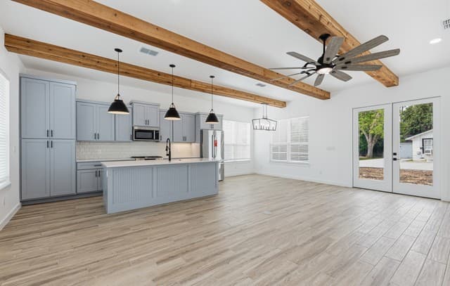 158 S Academy Ave, New Braunfels, TX 78130 — photo 7