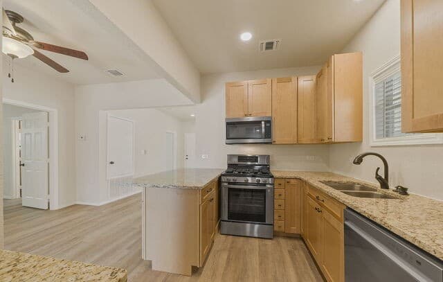 1321  Waverly Ave, San Antonio, TX 78201 — photo 13
