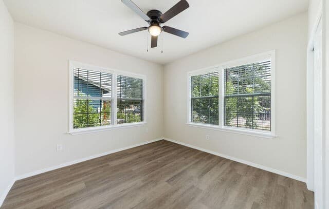 1321  Waverly Ave, San Antonio, TX 78201 — photo 16