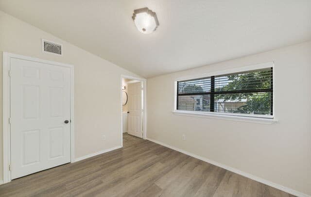 1321  Waverly Ave, San Antonio, TX 78201 — photo 18