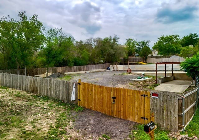6514  Gilder, San Antonio, TX 78233 — photo 2