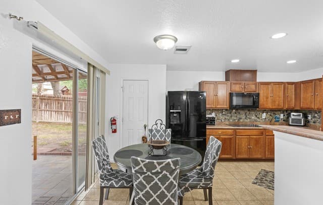 101  Springtree, Cibolo, TX 78108 — photo 10