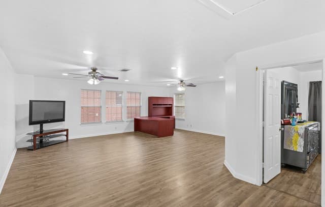 101  Springtree, Cibolo, TX 78108 — photo 13
