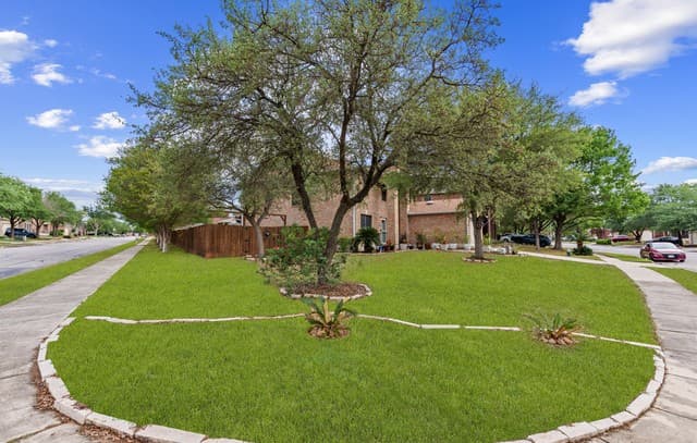 101  Springtree, Cibolo, TX 78108 — photo 2