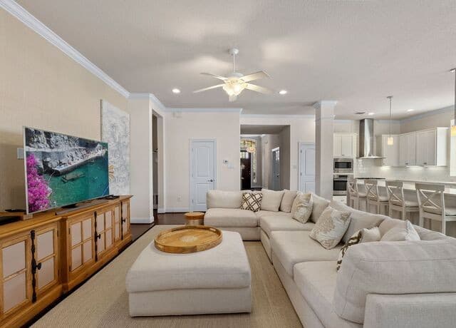 18003  Resort View, San Antonio, TX 78255 — photo 11