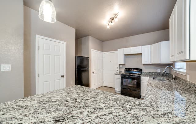 234  Gould St Unit 102, San Antonio, TX 78207 — photo 14