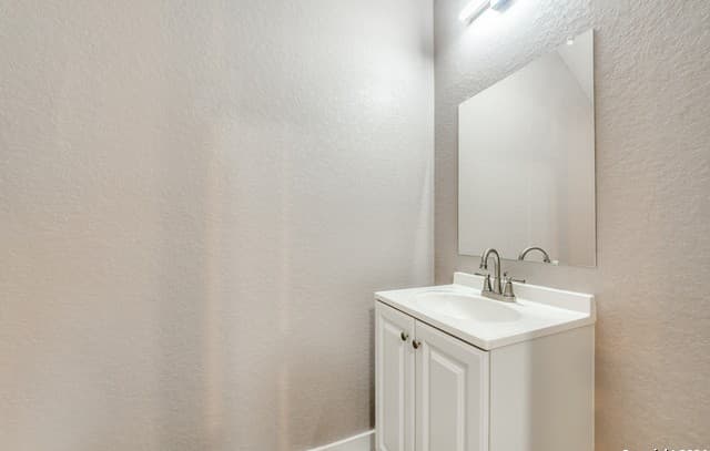 234  Gould St Unit 102, San Antonio, TX 78207 — photo 19