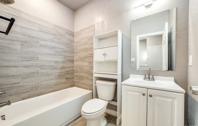 234  Gould St Unit 102, San Antonio, TX 78207 — photo 21