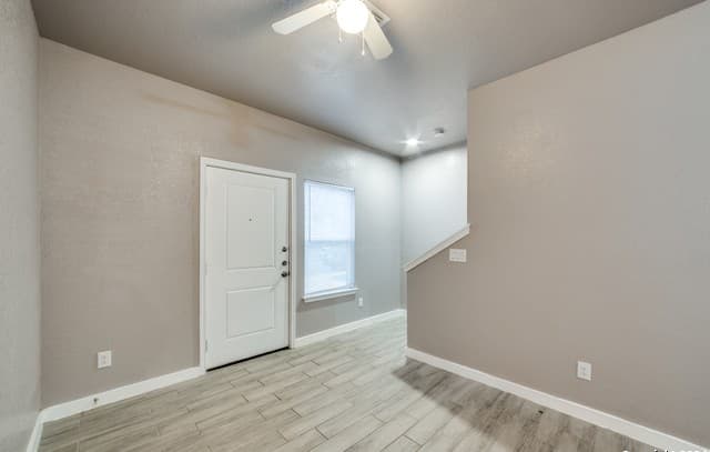 234  Gould St Unit 102, San Antonio, TX 78207 — photo 3
