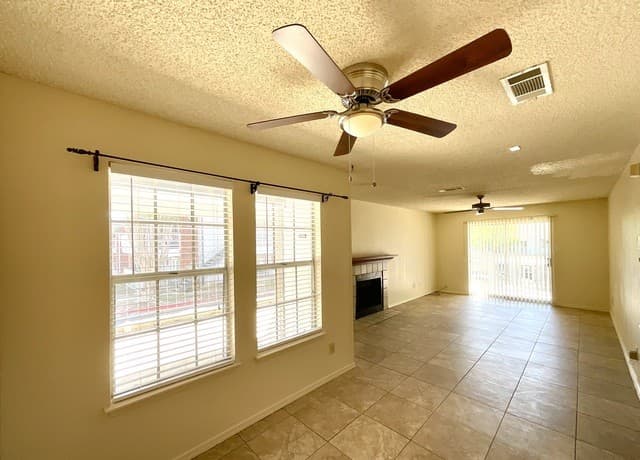 14343  Judson Rd Unit 407, San Antonio, TX 78233 — photo 7