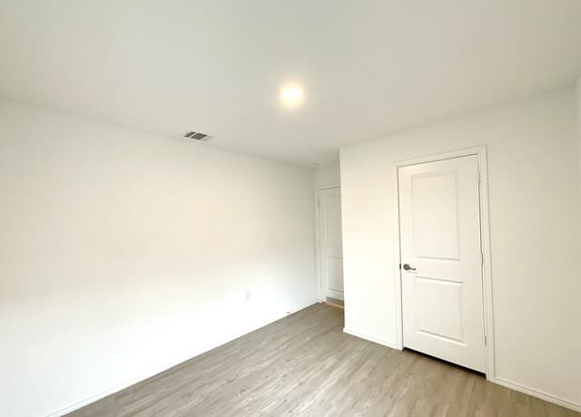615  Bean Bend, San Antonio, TX 78221 — photo 10