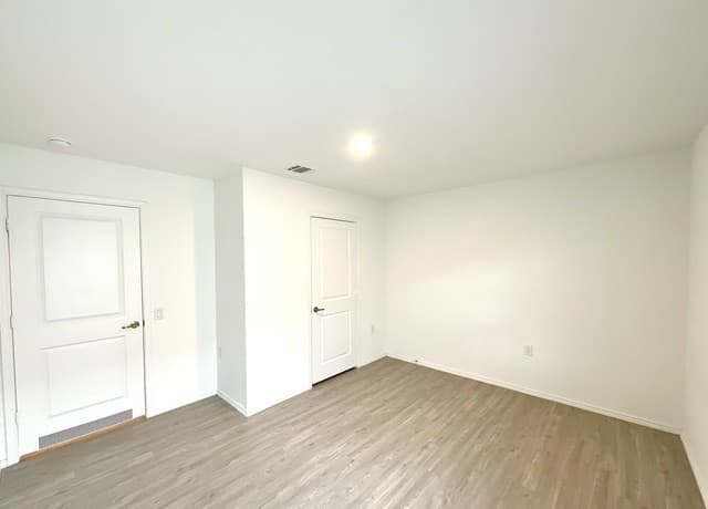615  Bean Bend, San Antonio, TX 78221 — photo 12