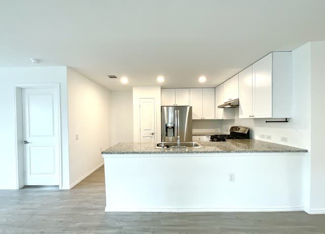 615  Bean Bend, San Antonio, TX 78221 — photo 14