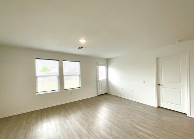615  Bean Bend, San Antonio, TX 78221 — photo 20