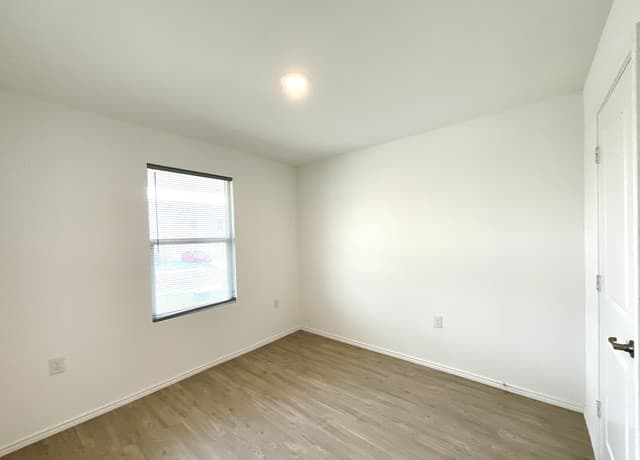 615  Bean Bend, San Antonio, TX 78221 — photo 7