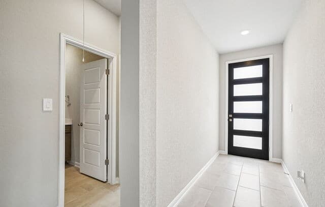 9813  Jetty Mills, San Antonio, TX 78254 — photo 4
