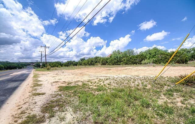 27301  Timberline Dr, San Antonio, TX 78260 — photo 2