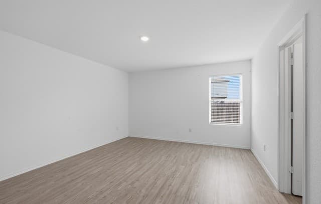 13810  Ostrich Run, San Antonio, TX 78252 — photo 11