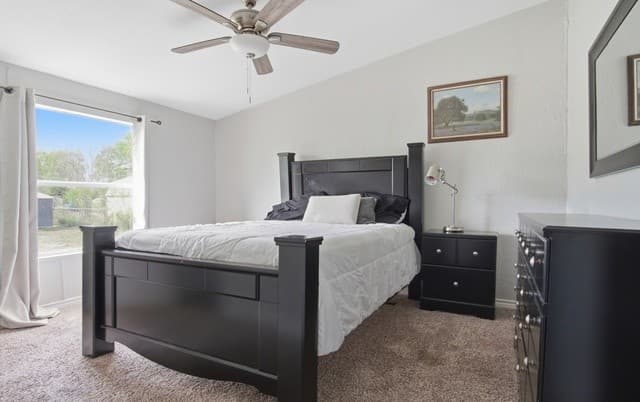 1105  Walnut St, Jourdanton, TX 78026 — photo 13
