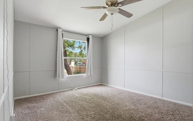 1105  Walnut St, Jourdanton, TX 78026 — photo 17