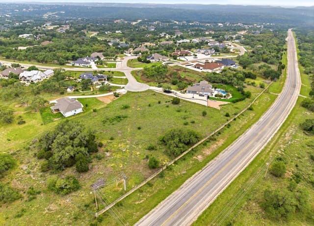 313  Pioneer Crest, New Braunfels, TX 78132 — photo 8