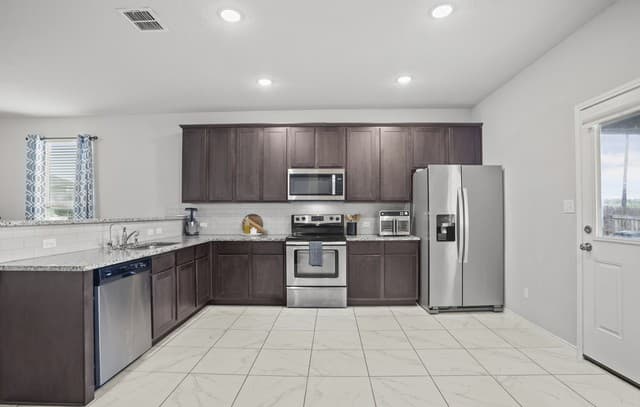 6238  Longhurst, San Antonio, TX 78218 — photo 11