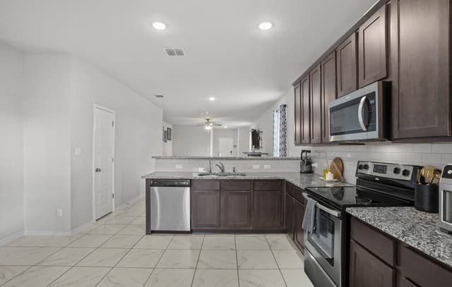 6238  Longhurst, San Antonio, TX 78218 — photo 13