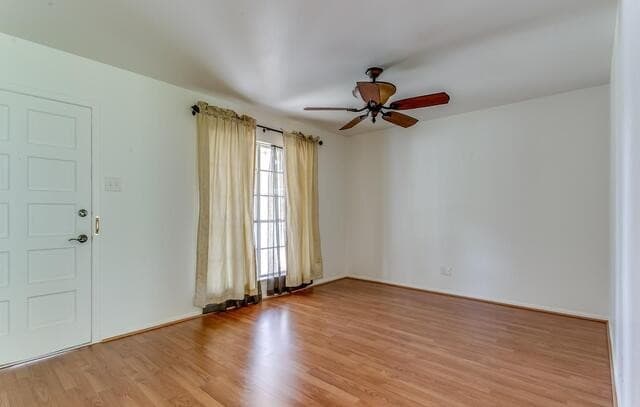 4431  Clear Spring Dr, San Antonio, TX 78217 — photo 9