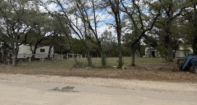 7513  Whartons Dock Rd, Bandera, TX 78003 — photo 5